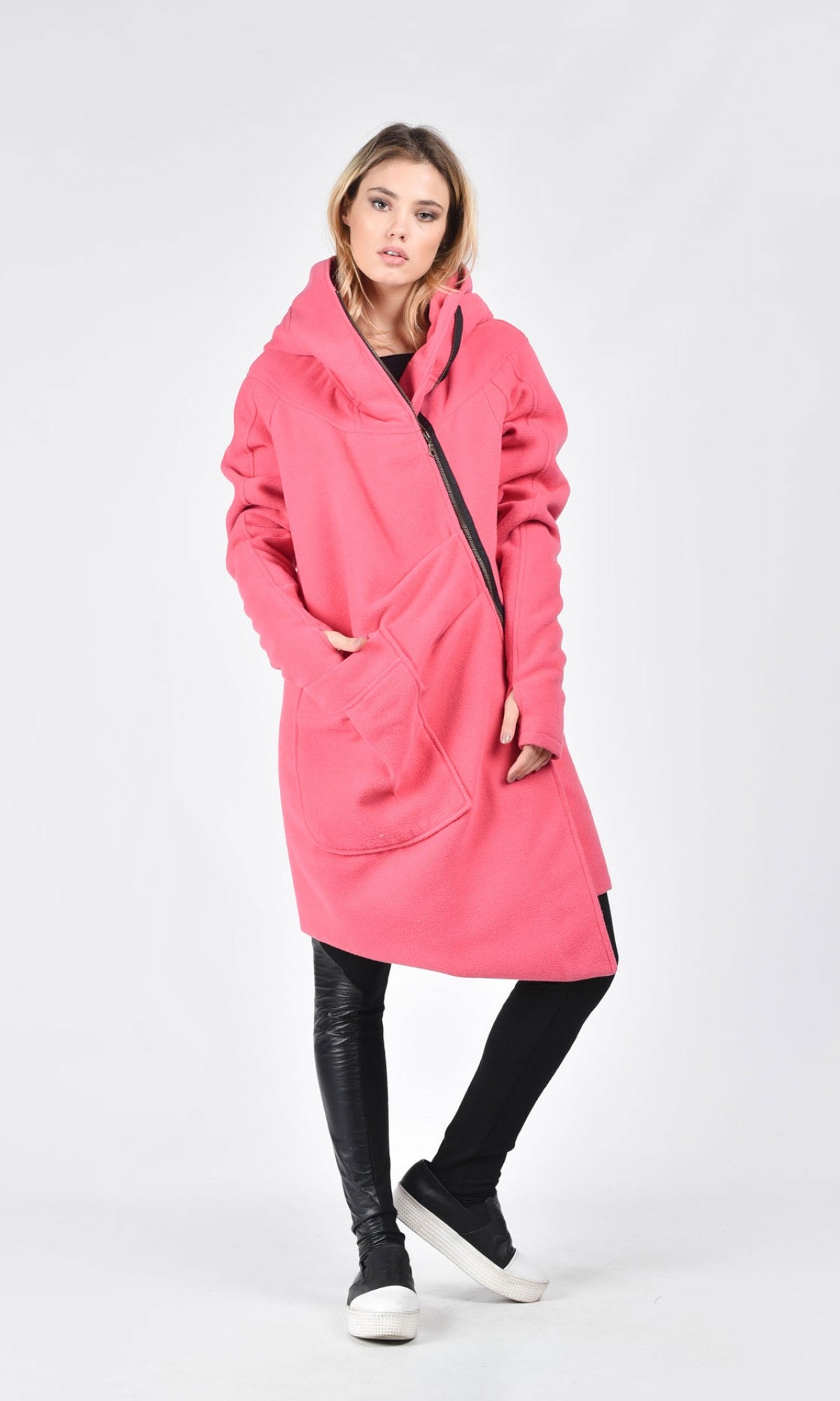 Asymmetric Extravagant Cashmere Hooded Coat  A07198