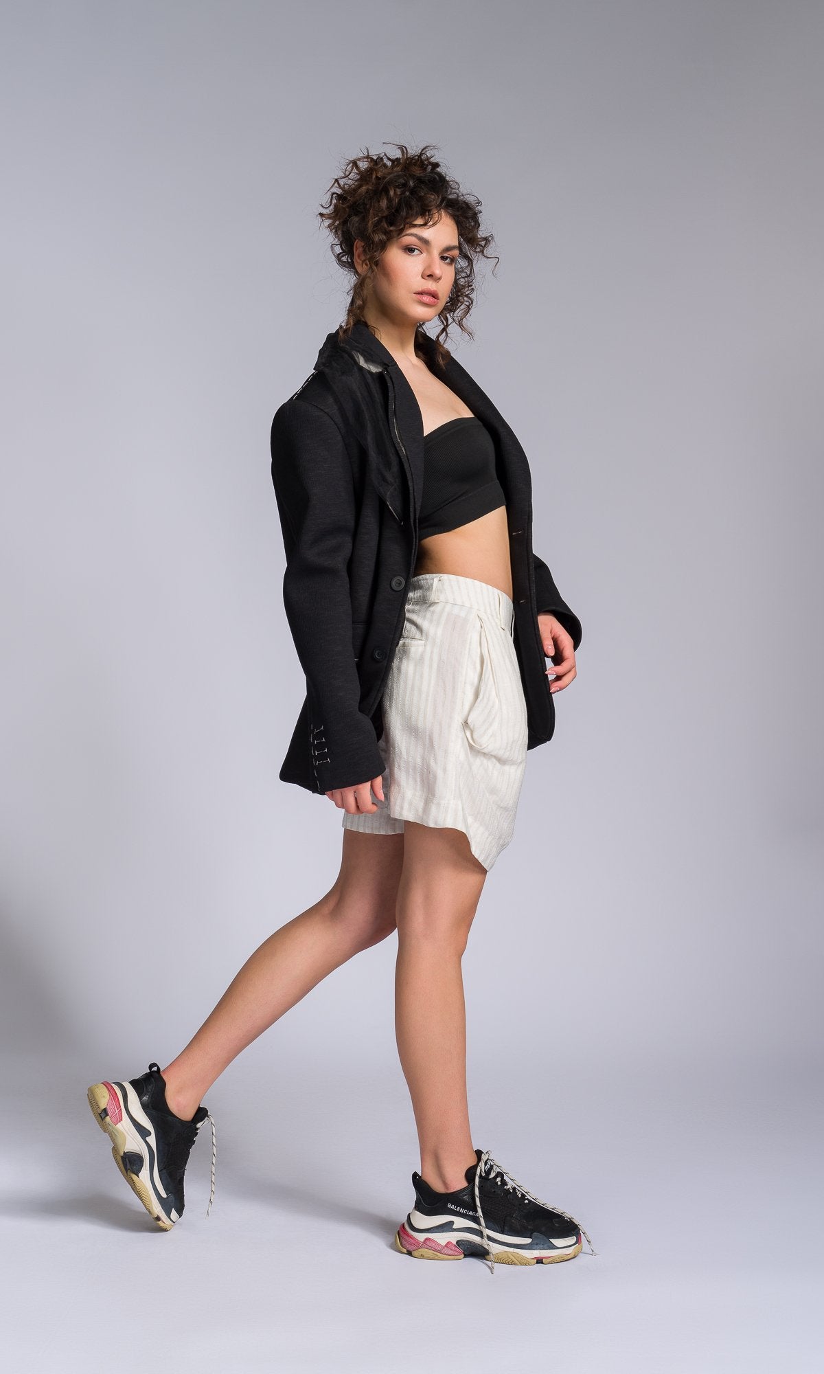 Twisted Baggy Seersucker Shorts - AAKASHA