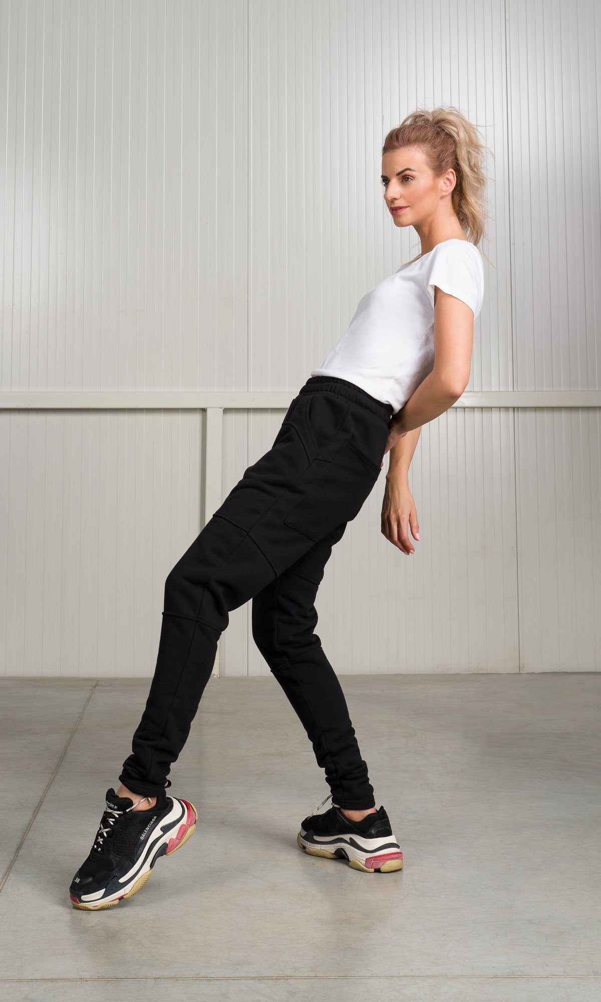 Seam Details Jogger Pants - AAKASHA