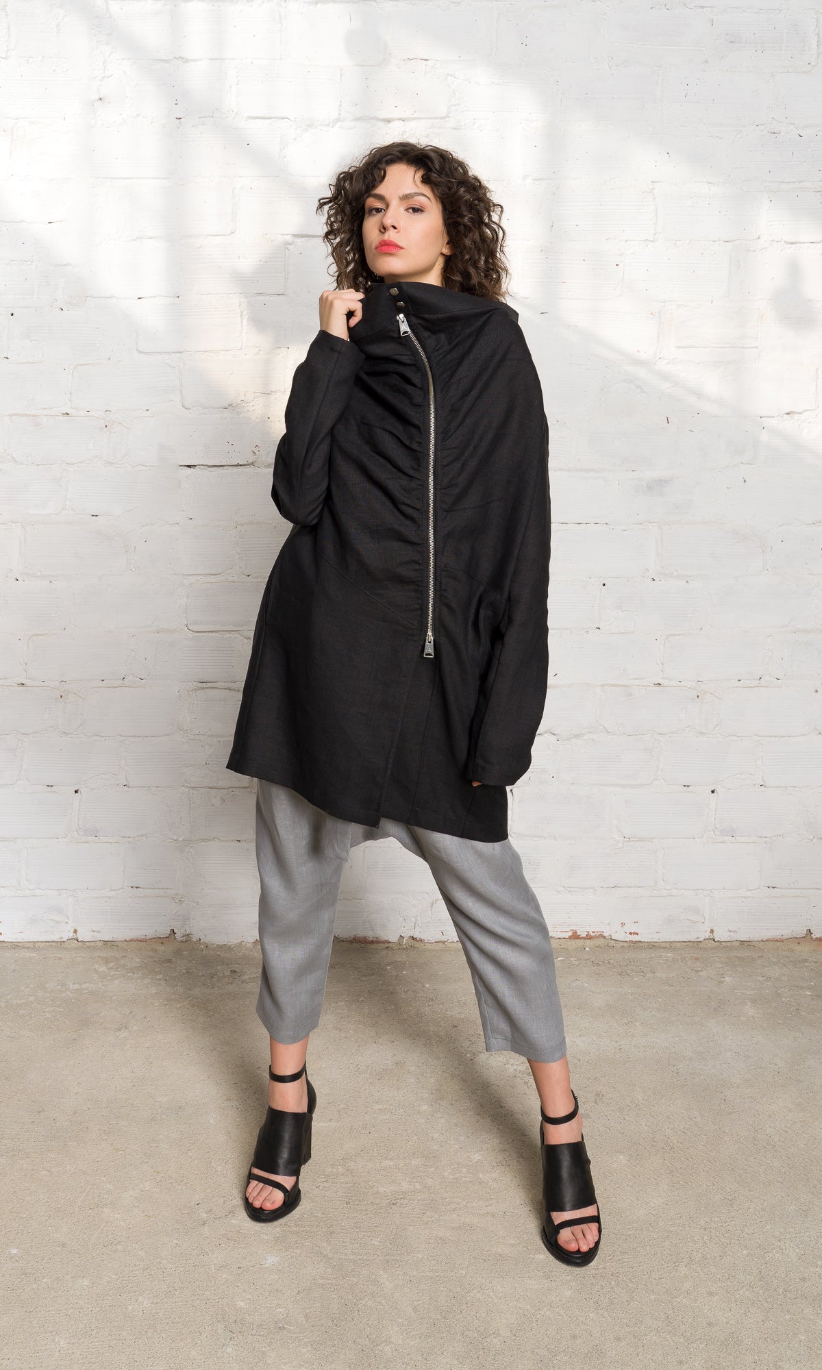 Asymmetric Zipper Closure Linen Jacket