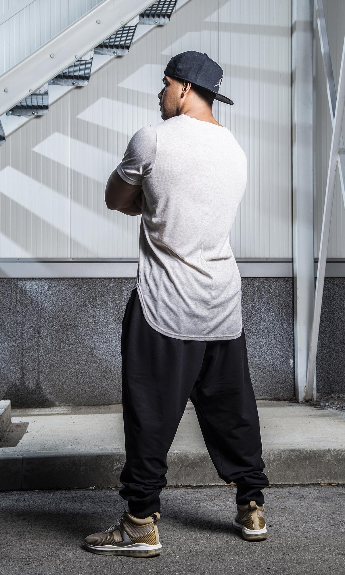 Loose Fit Sweatpants with Back Pocket - AAKASHA