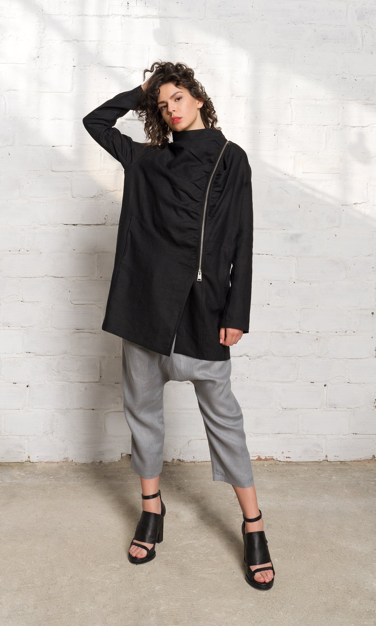 Asymmetric Zipper Closure Linen Jacket