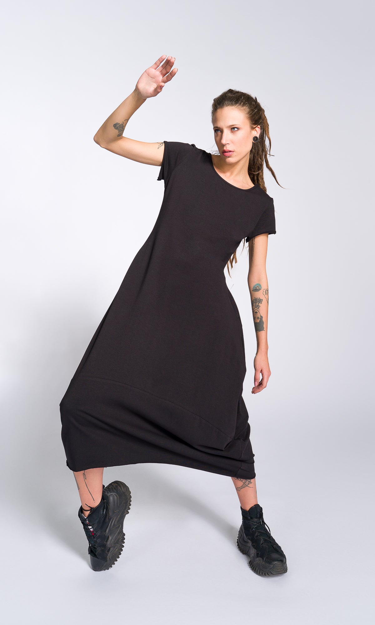 Short Sleeve Cocoon Midi Dress