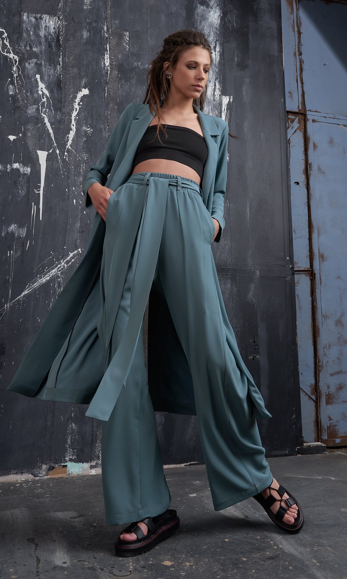 Wide Leg Tuck Pants - AAKASHA