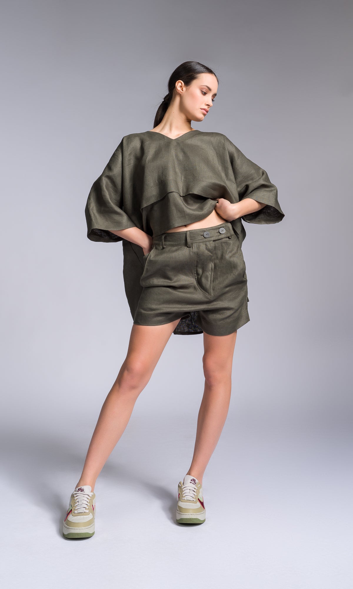 Two-piece Set of Linen Kimono Blouse and Twisted Shorts - AAKASHA