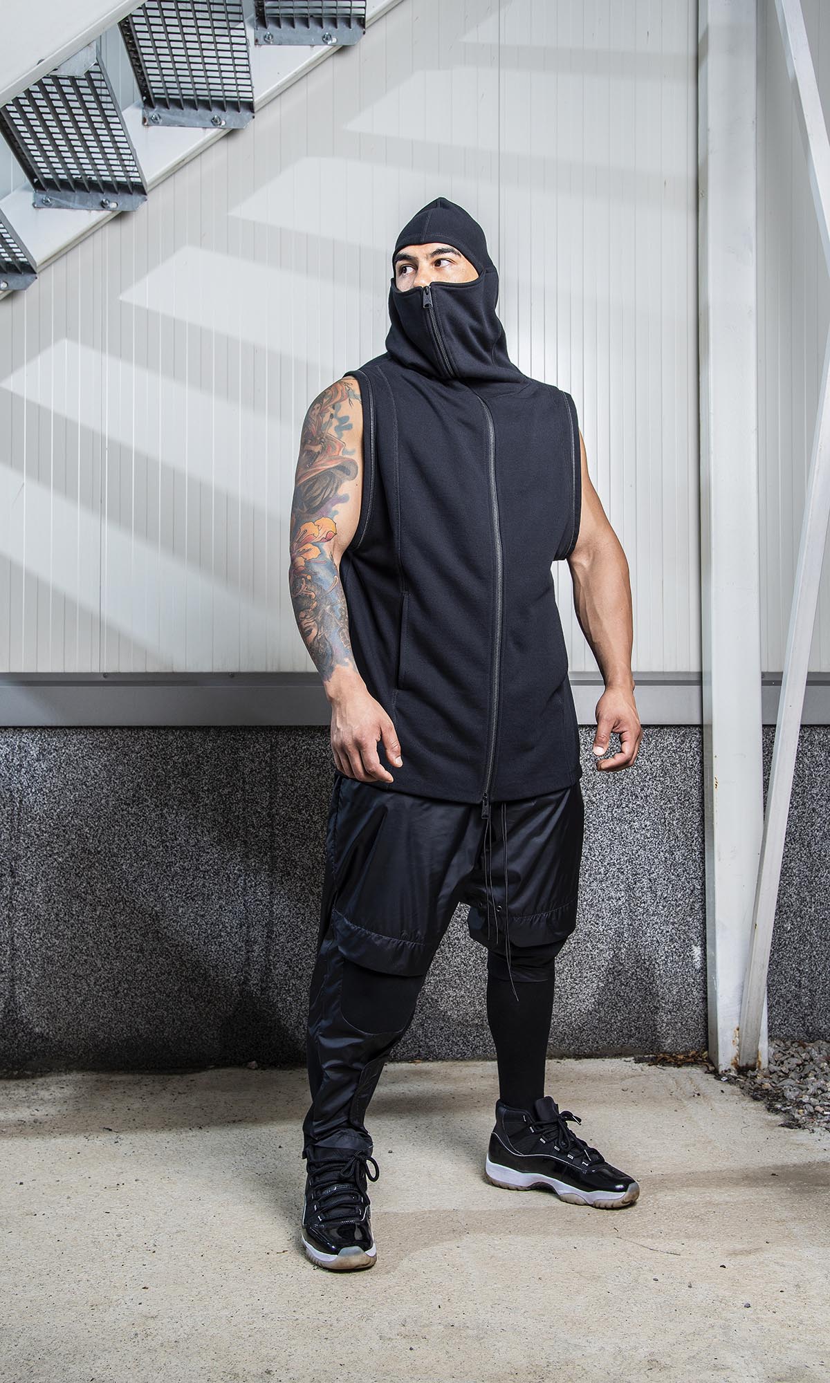 Detachable Sleeves Ninja Hoodie - AAKASHA