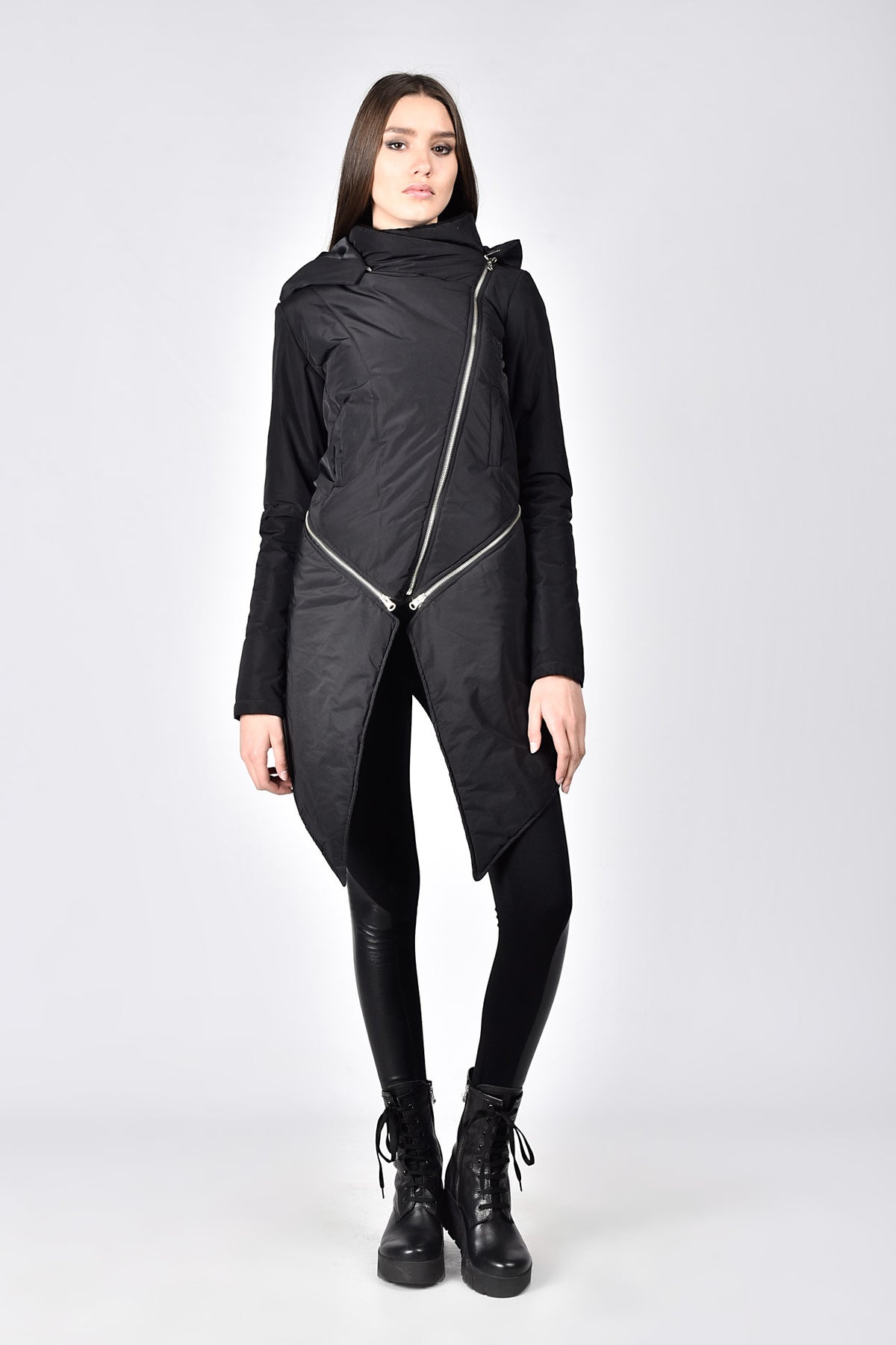 Abnehmbare, figurbetonte Steppjacke