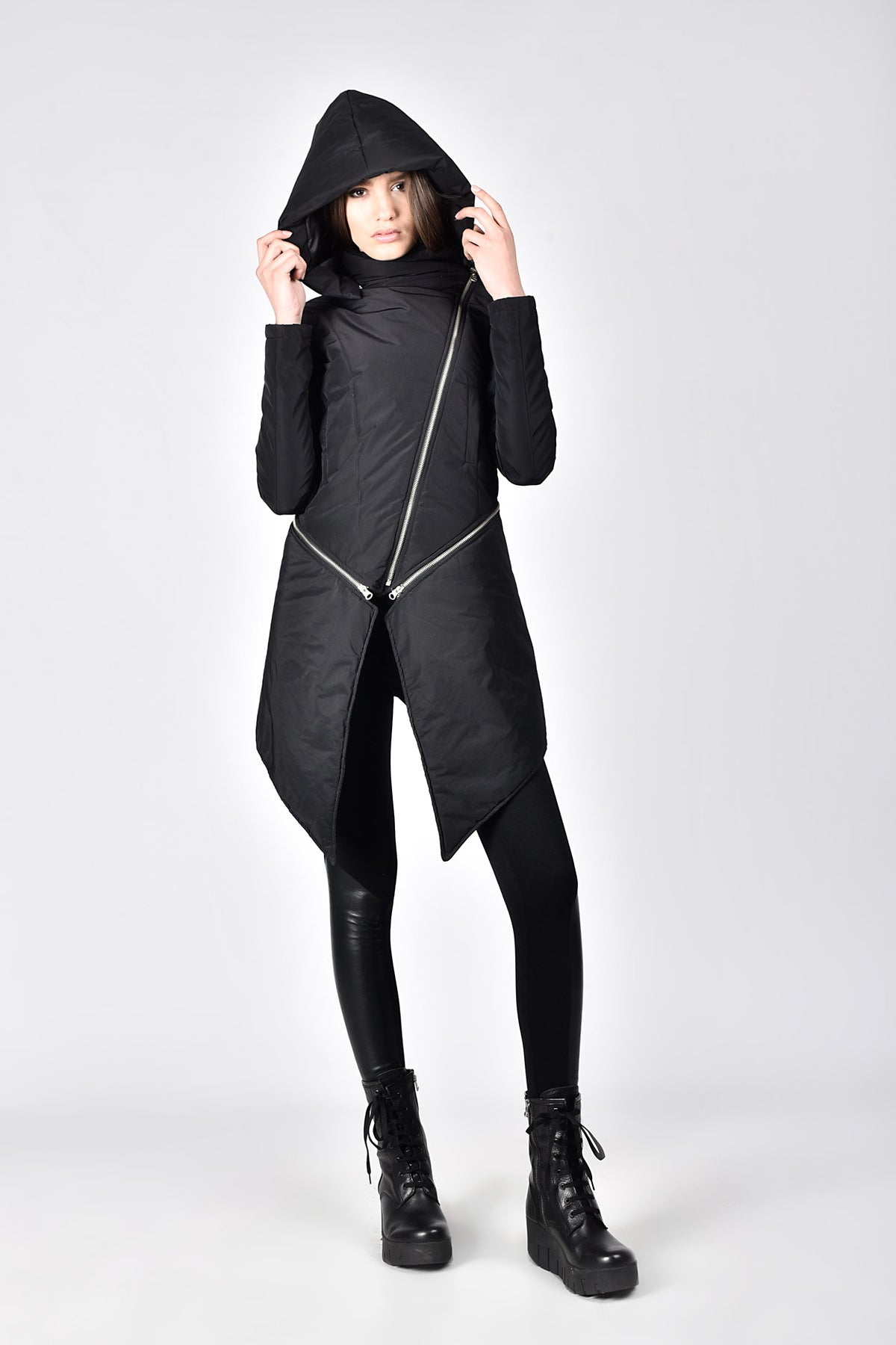Abnehmbare, figurbetonte Steppjacke