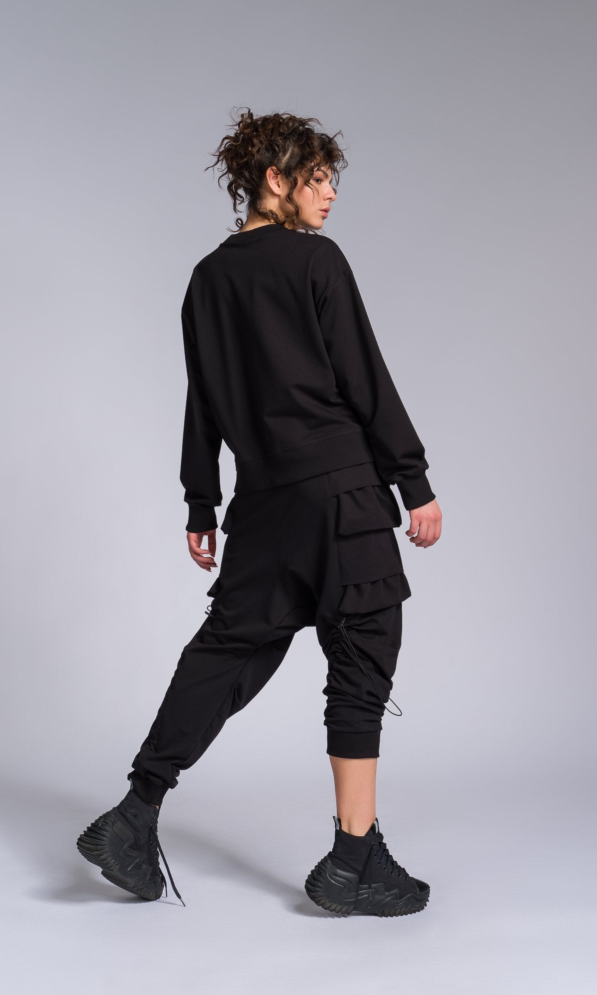 Two-piece Set of Layered Cargo Pockets Sweatshirt and Pants - AAKASHA