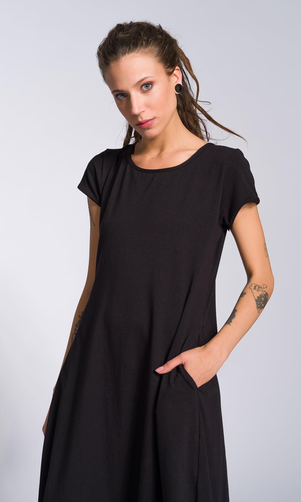 Short Sleeve Cocoon Midi Dress