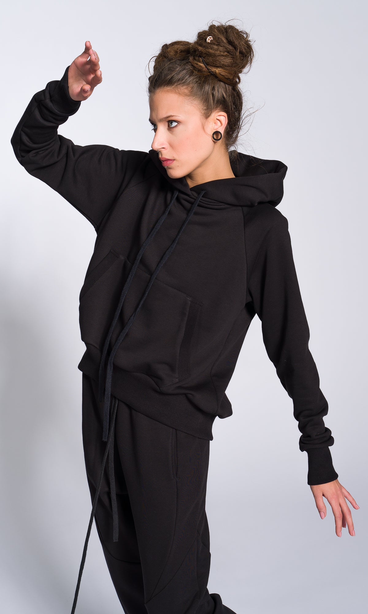 Kangaroo Pocket Hooded Sweatshirt - AAKASHA