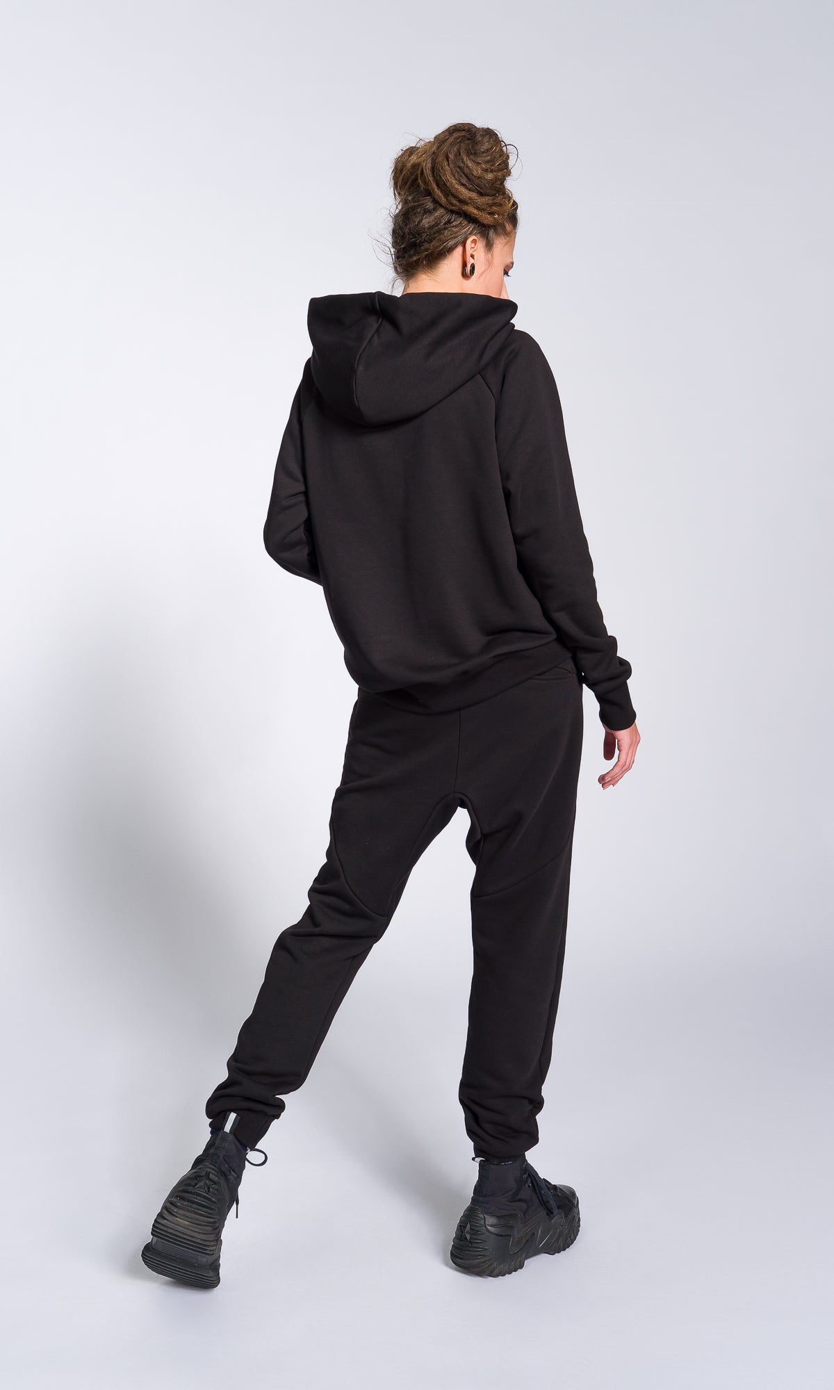 Kangaroo Pocket Hooded Sweatshirt - AAKASHA