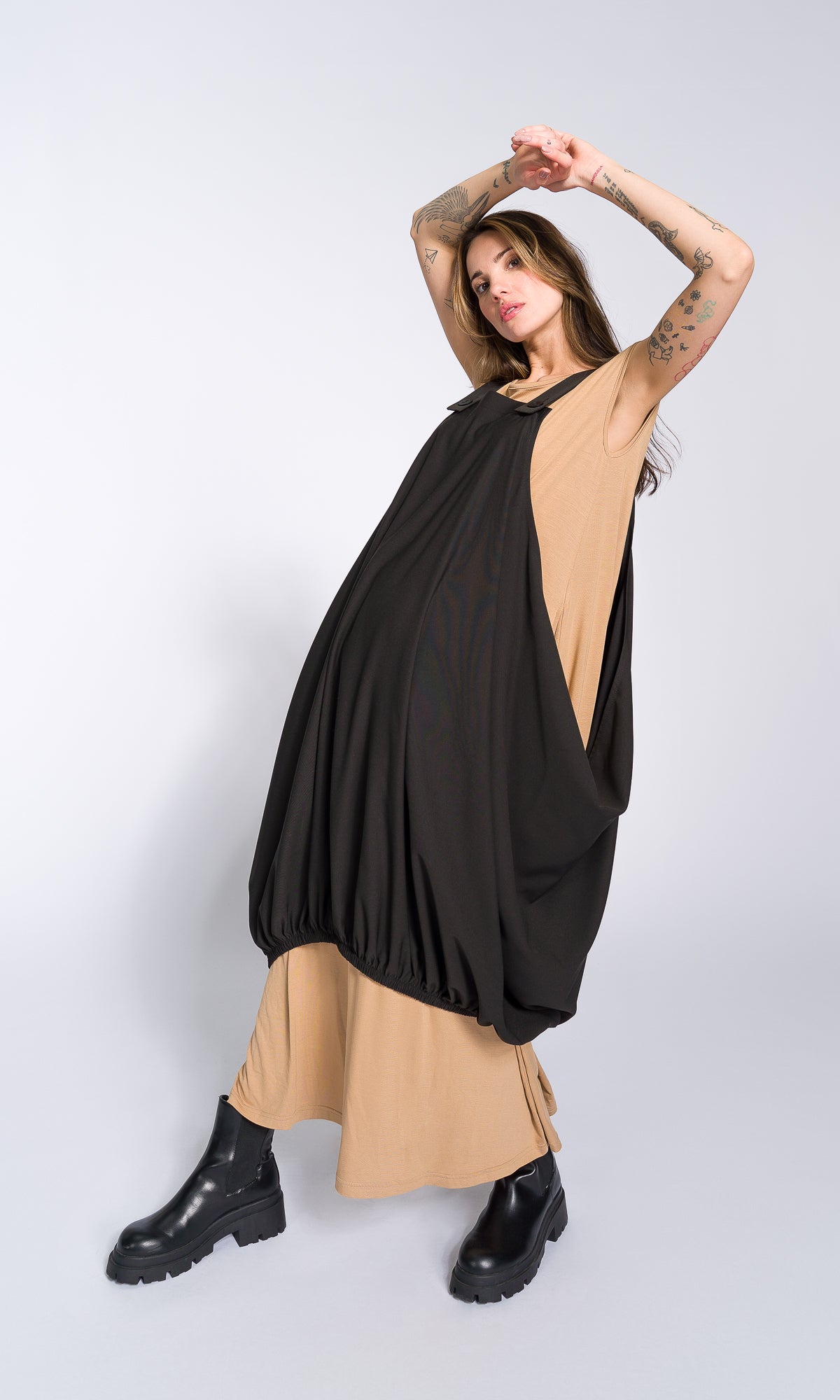 Two-piece Set of Casual Midi Dress and Balloon Apron Tunic - AAKASHA