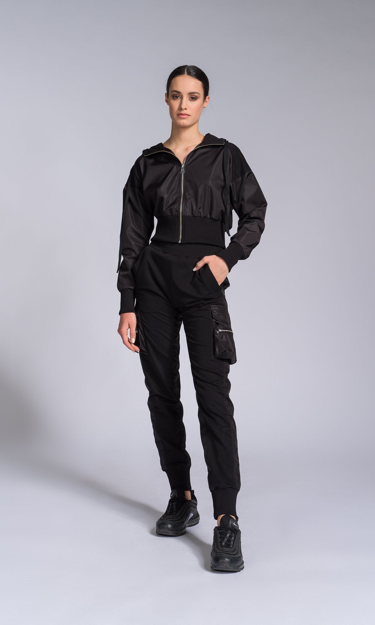 Two-piece Set of Joggers with Cargo Pockets and Cropped Zip-up Hoodie - AAKASHA