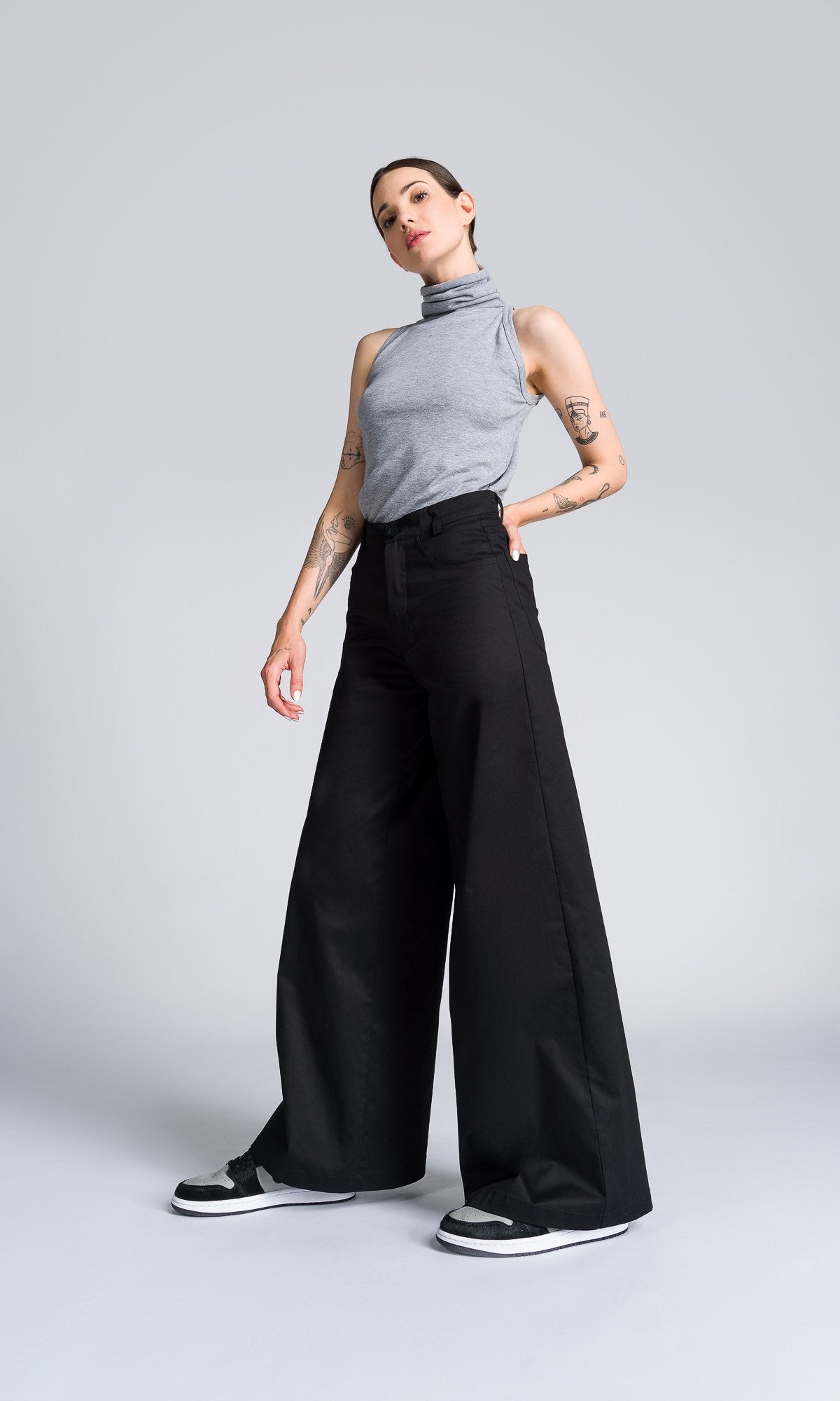 Straight Wide Leg Pants - AAKASHA