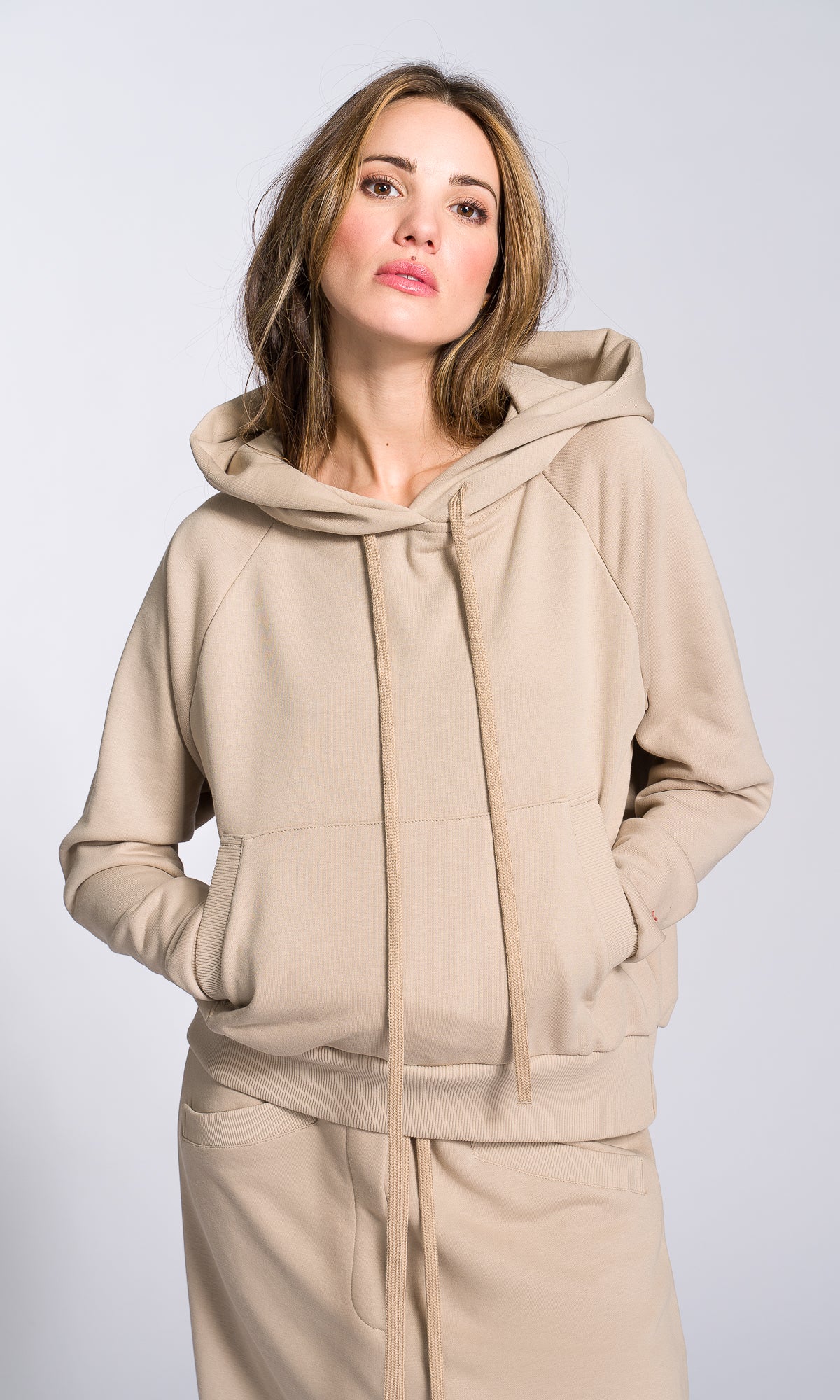 Kangaroo Pocket Hooded Sweatshirt - AAKASHA