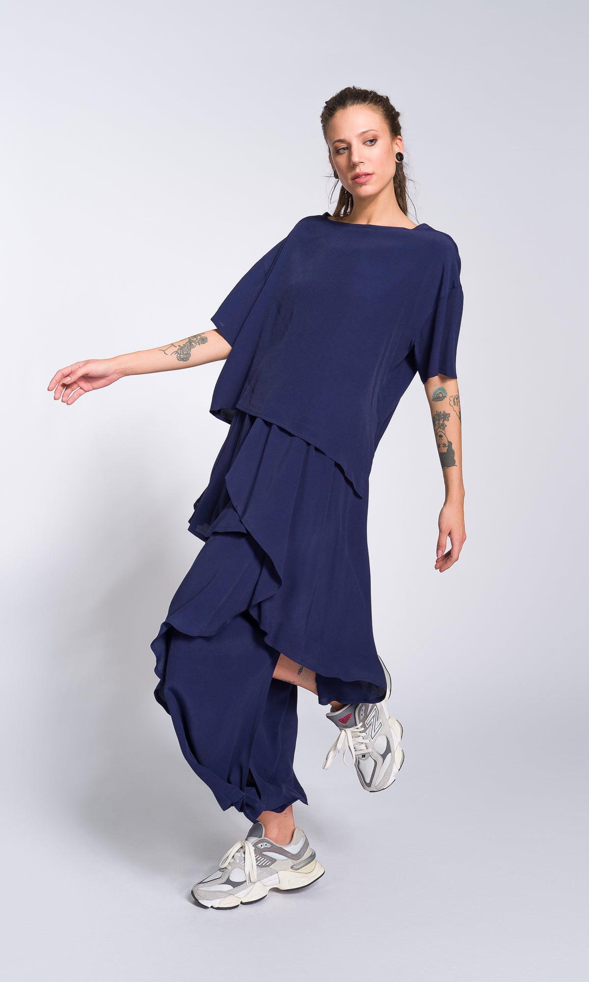 Loose T-Shirt with Asymmetric Hem