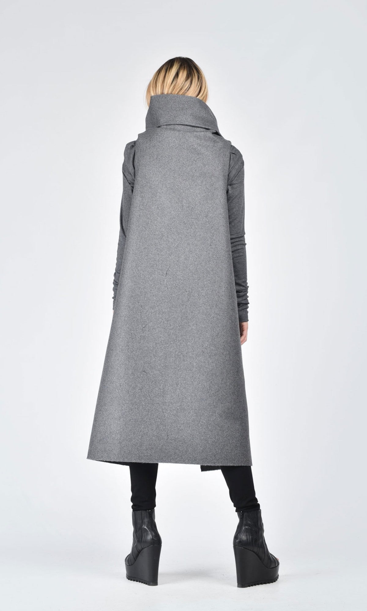 Wool Felt Sleeveless Coat - AAKASHA