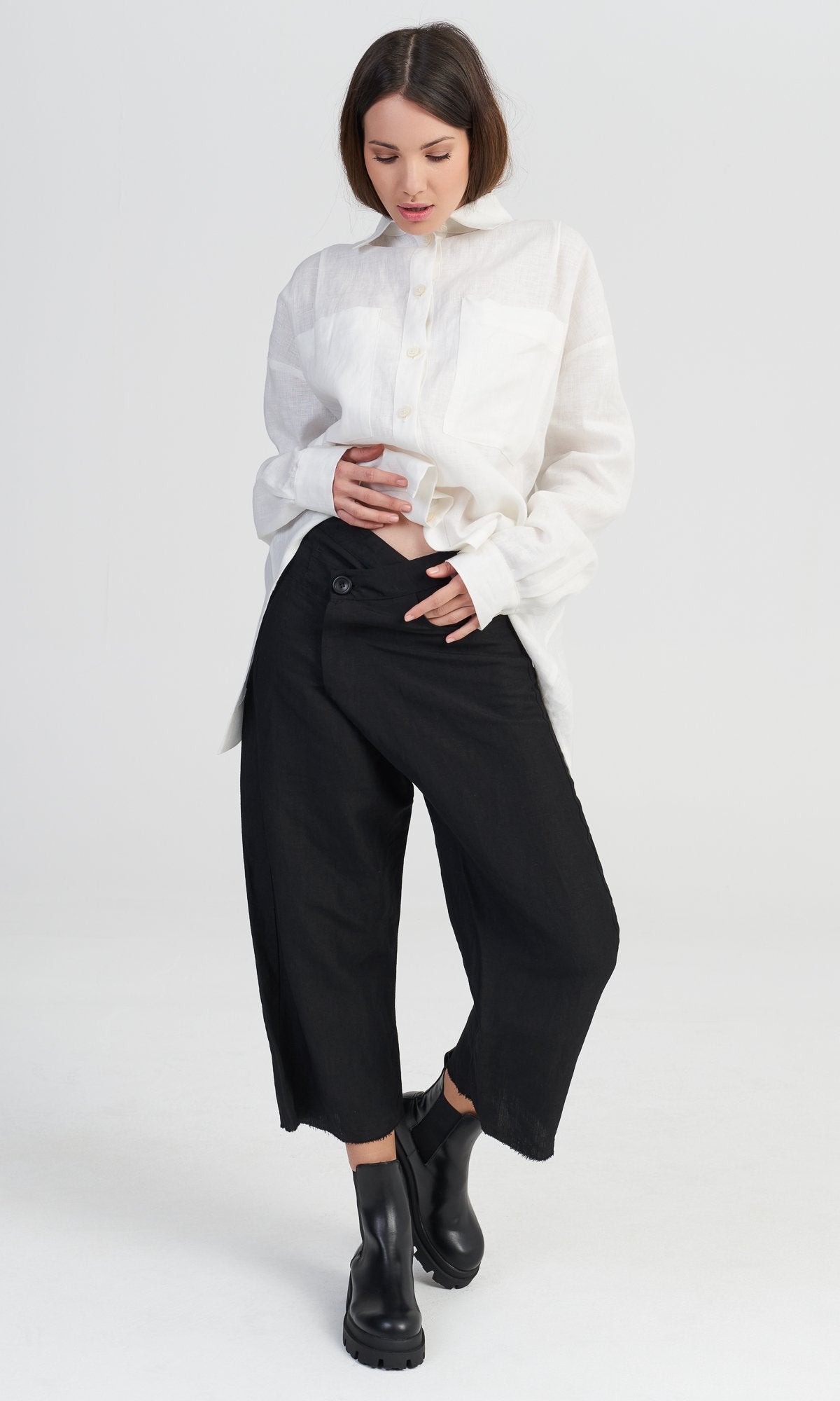 Linen Overlapping Crop Pants - AAKASHA