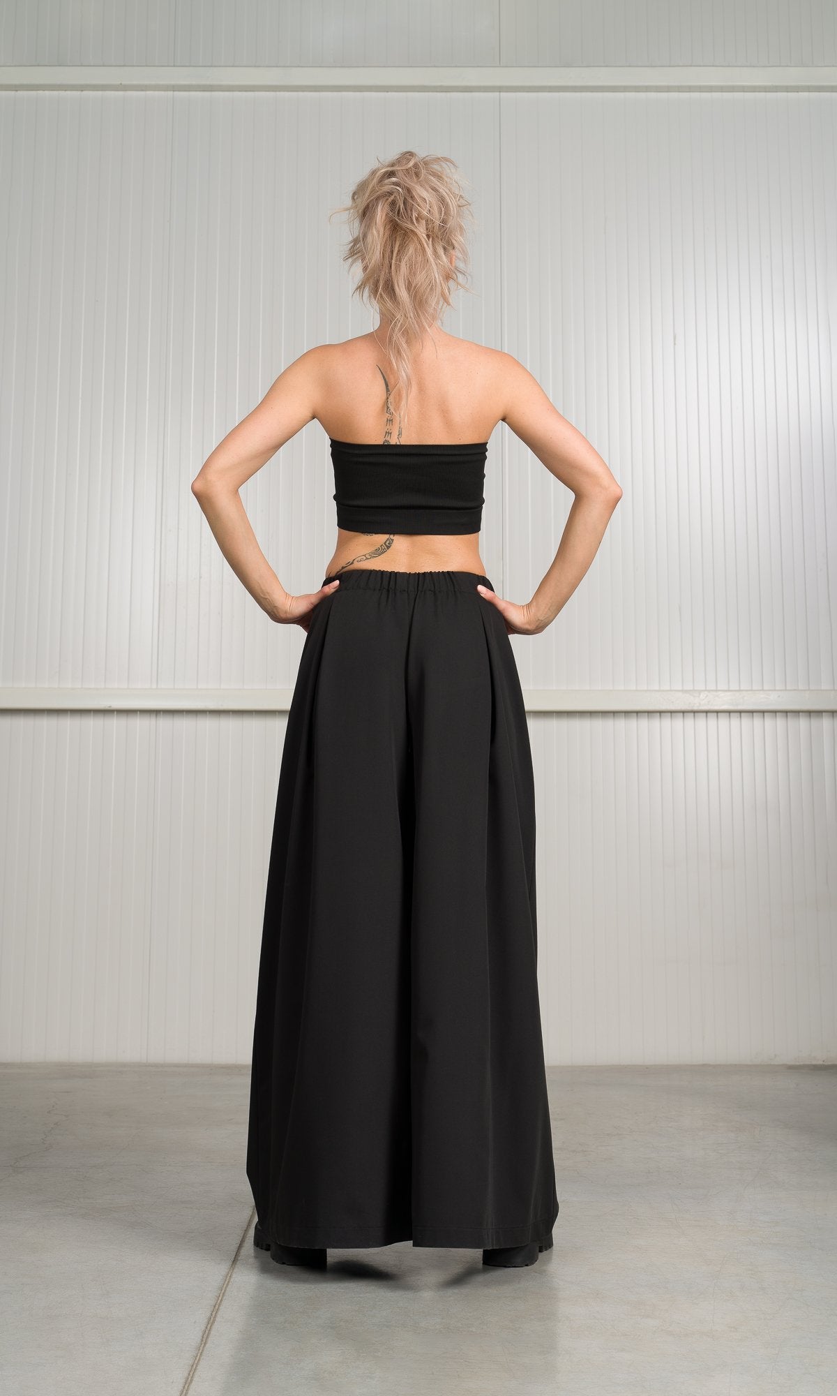 Two-piece Set of Off-Shoulder Blouse and Skirt Pants